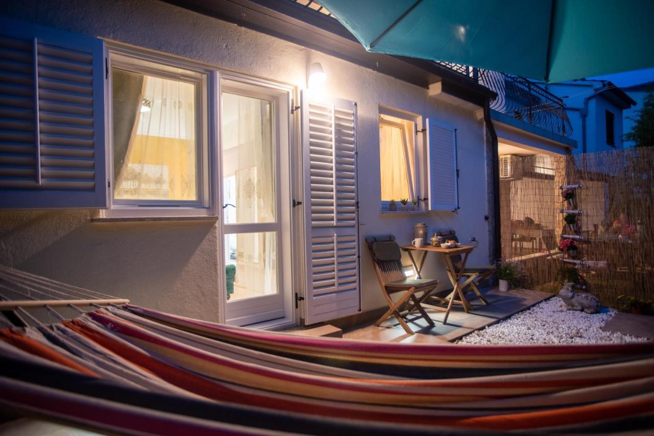 Wellness Studio D'Or - Exclusive New Apartment With Whirlpool, Sauna, Sunny Terrace, Private Parking Porec Esterno foto